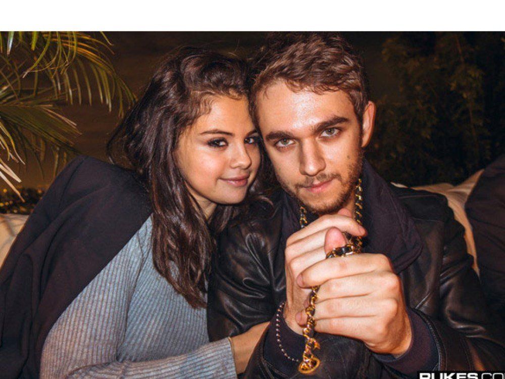 Penasaran? Selain Justin Bieber, Ini 6 Artis yang Pernah Menjadi Pacar Selena Gomez!