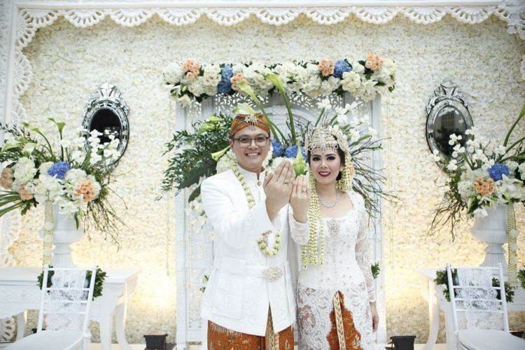 cantik dan asem~