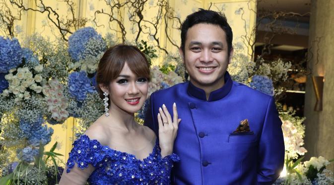 Buat temen ke kondangan mantan
