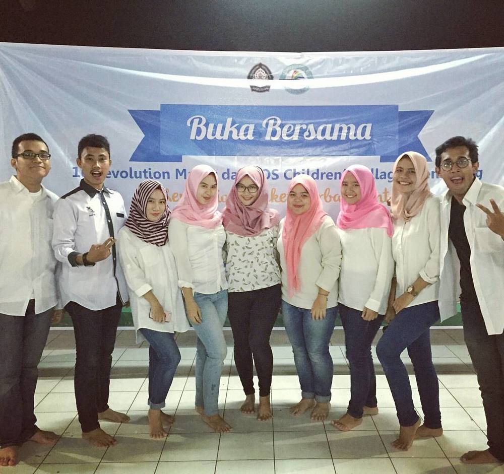 8 Fakultas Ini Bakal Bikin Cowok Betah Kuliah. Banyak Cewek-cewek yang Cantik Banget di Dalamnya! 20 Betah sih ini ada mbaknya