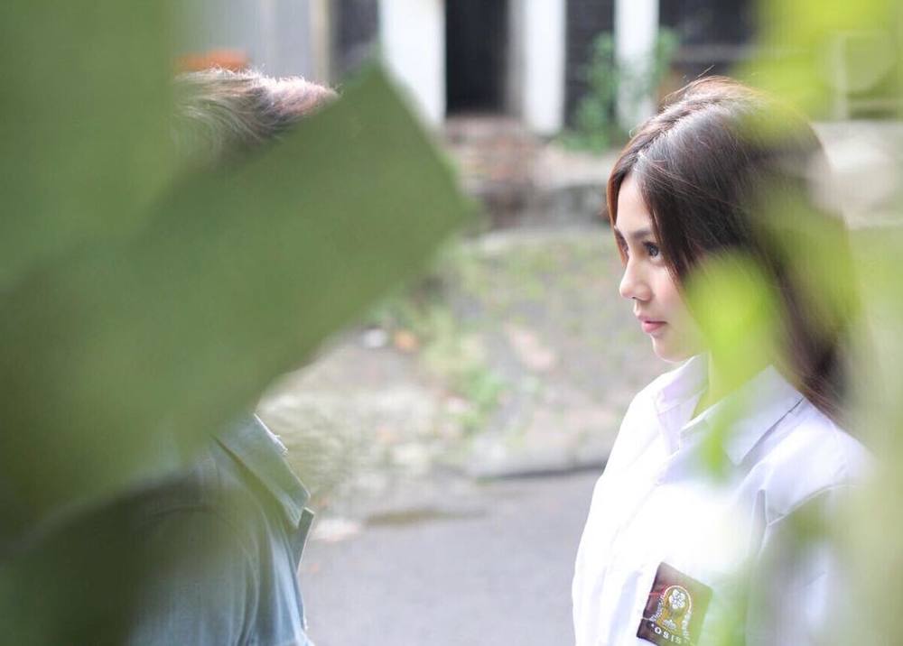 15 Cewek yang Sempat Menghebohkan Sosial Media di Tahun 2016. Kebanyakan Cowok Harusnya Masih Ingat 30 Tokoh Dilannya masih dirahasiakan