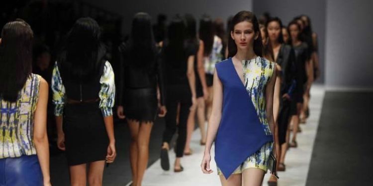 http://female.kompas.com