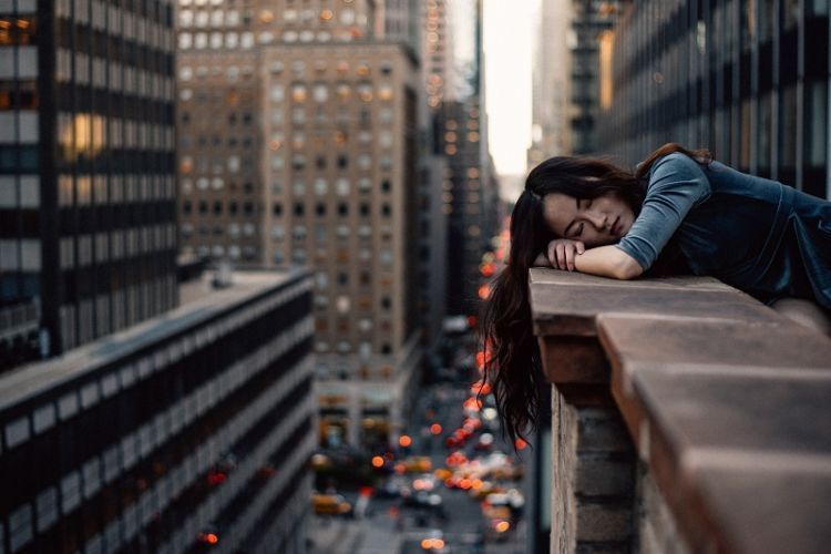 mematok mimpi yang tinggi, dan meghadapi segala risiko