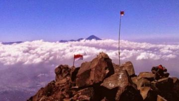 Kabar Duka dari Gunung Arjuno, Petir Menyambar Tiga Orang Pendaki. Kisah Tragis di Akhir Tahun Ini!