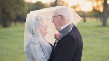 Pasangan Ini Akhirnya Gelar Sesi Foto Pernikahan Setelah Nunggu 70 Tahun, Pasti Malah Lebih Romantis
