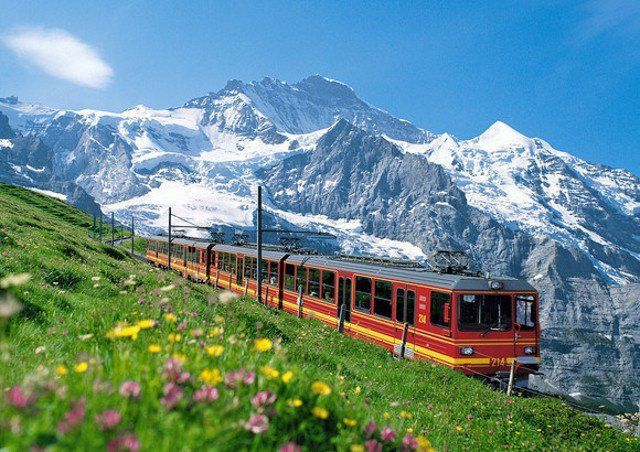 Swis rilis kereta khusus turis Cina untuk mengunjungi Gunung Rigi di Pegunungan Alpen
