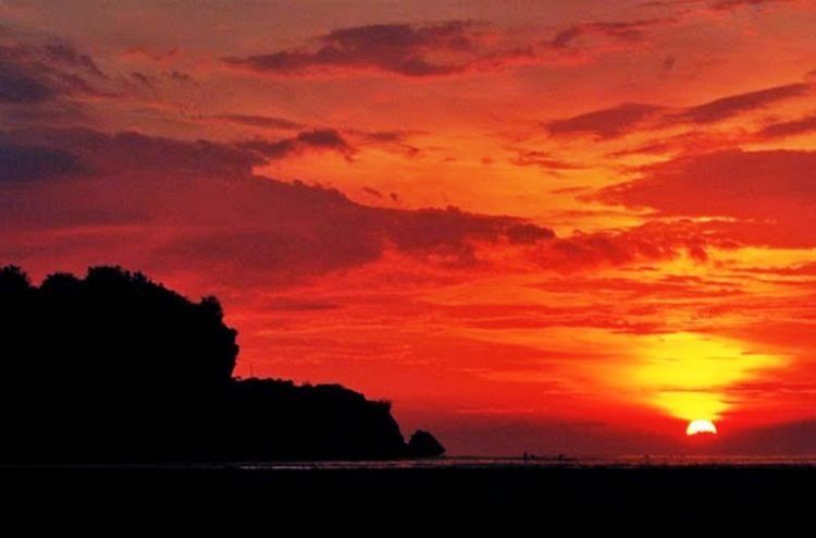Ternyata Bukan Mitos, Penjelasan Soal Waktu Kedatangan Para Hantu Ini Ternyata Ada Fakta Ilmiahnya 7 jelang maghrib.