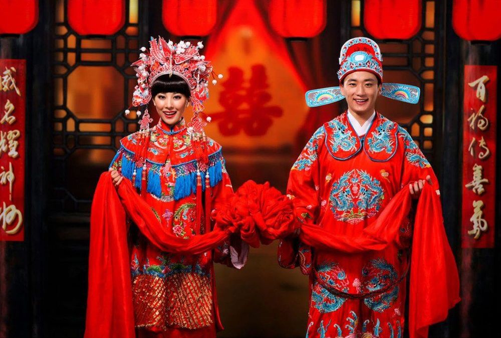 Ilustrasi pernikahan Cina.