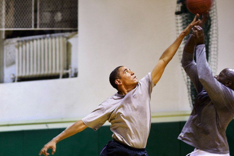 Basket itu cintanya Obama (Setelah Michelle loh ya)