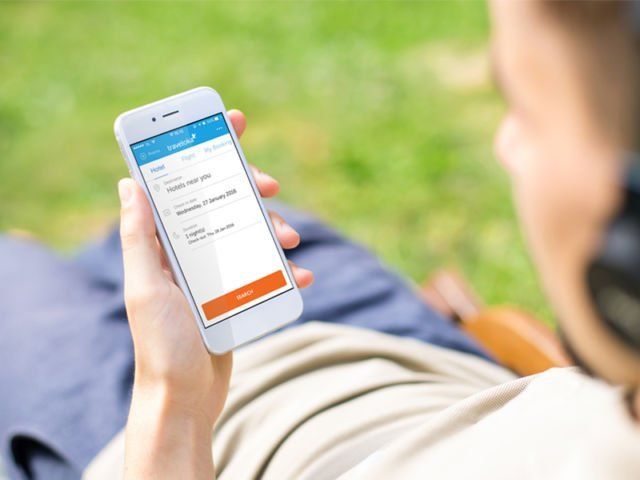 traveloka bisa kamu buka dimana saja kapan saja!