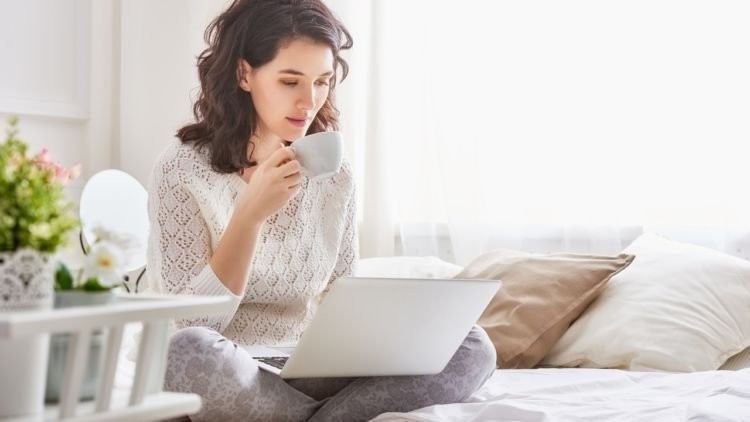 Rutin Minum Air Hangat Setelah Bangun Tidur, Khasiatnya dari Awet Muda Hingga BAB Teratur 21 semangat beraktivitas