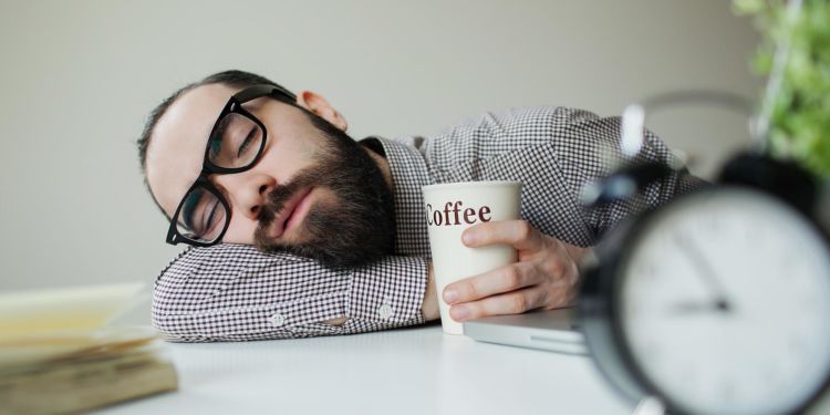 minum kopi