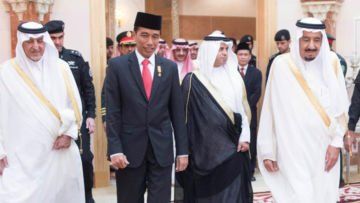 Penyambutan Heboh dan Luar Biasa, Ternyata Ini Alasan King Salman Sekeluarga Berkunjung Ke Indonesia