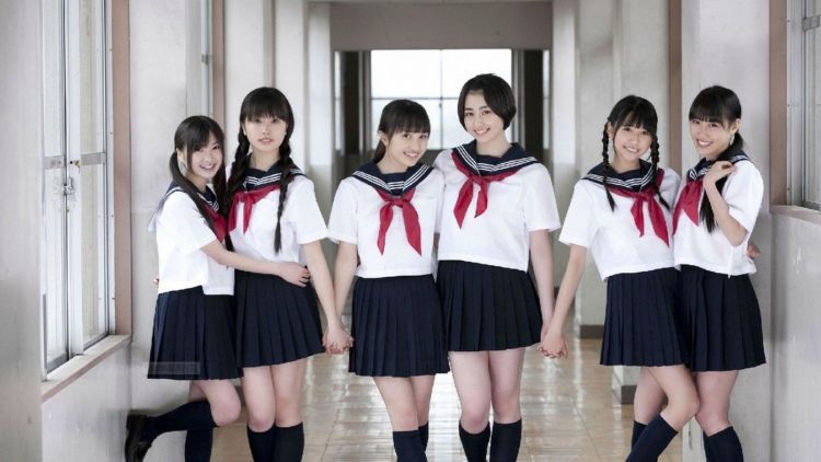 Alasan Kenapa Siswi di Jepang Selalu Mengenakan Rok Pendek. Ternyata Sejarahnya Cukup Panjang