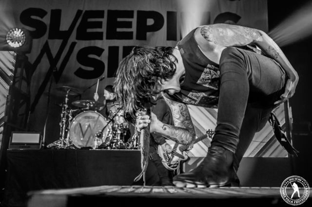 Sleeping  With Sirens