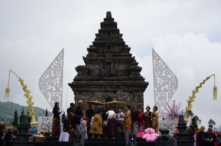 Event Romantis Dieng Culture Festival 2017 Kembali Datang. Saatnya Liburan ke Sana Bersama Pasangan!