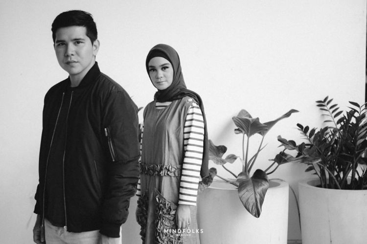 Sederhana Berbalut Ceria, Inilah 11 Foto Prewedding A la Haykal Kamil dan Tantri Namirah