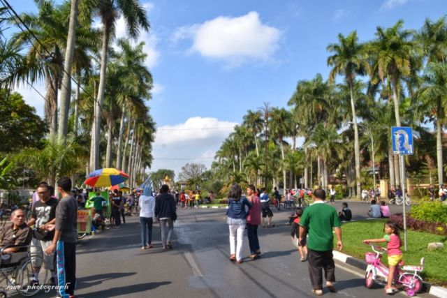 pasar minggu Malang