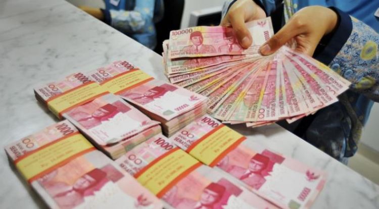 4 Alasan Kamu Harus Menabung Emas. Mumpung Masih Muda, Justru Jangan Nabung Uang Melulu