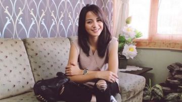 Jarang Pamer Suami di Media Sosialnya, Rumah Tangga 7 Seleb Cantik Ini Ternyata Tetap Bahagia Aja