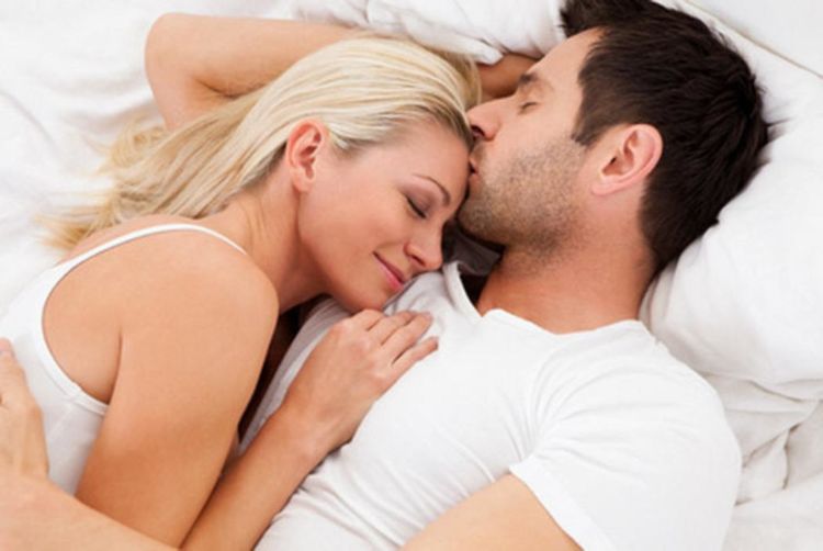 Cewek Dalam Masa Subur Cenderung Suka Bau Keringat Cowok. 4 Fakta Soal Bau Badan Ini Wajib Kamu Baca