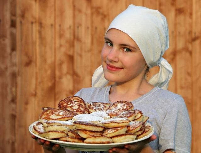 Tak hanya tampan, 7 lelaki indonesi aini juga pandai memasak