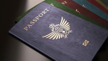 Paspor di Dunia Itu Ternyata Warnanya Cuma 4 Saja Lho, Ini Nih Alasannya
