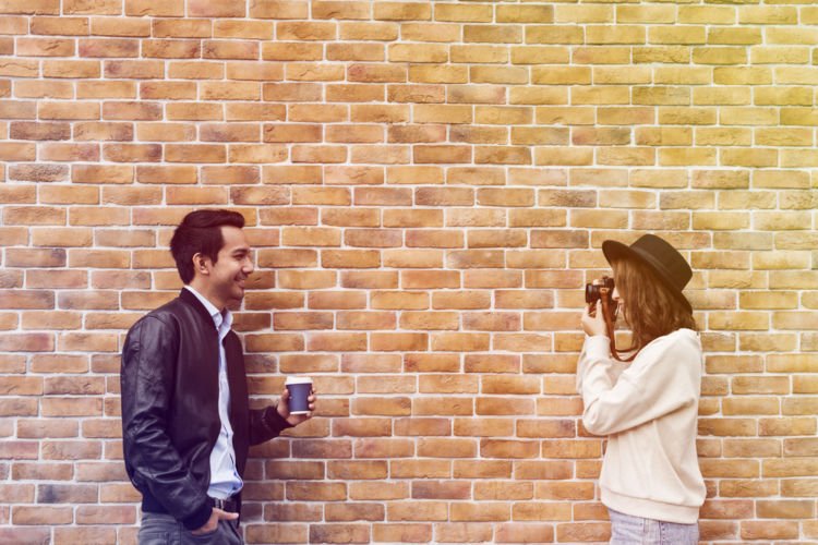 6 Perbedaan Dia yang Benar-benar Sayang atau Cuma Jadiin Kamu Cadangan. Cari Tahu Buat Memastikan!