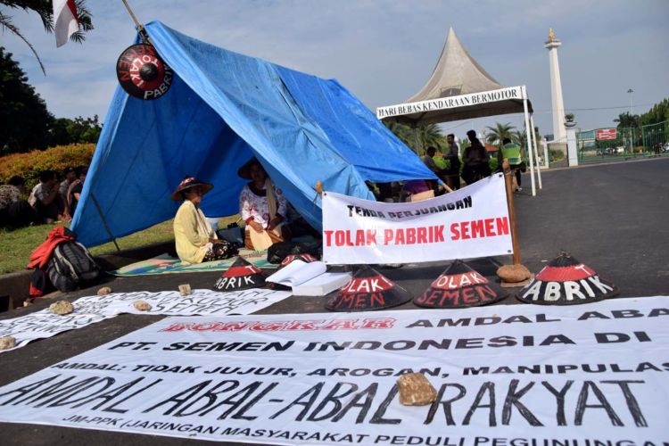 Perjuangkan Lingkungan Hingga Harus Korbankan Nyawa, Padahal Semua Demi Masa Depan Negara Tercinta