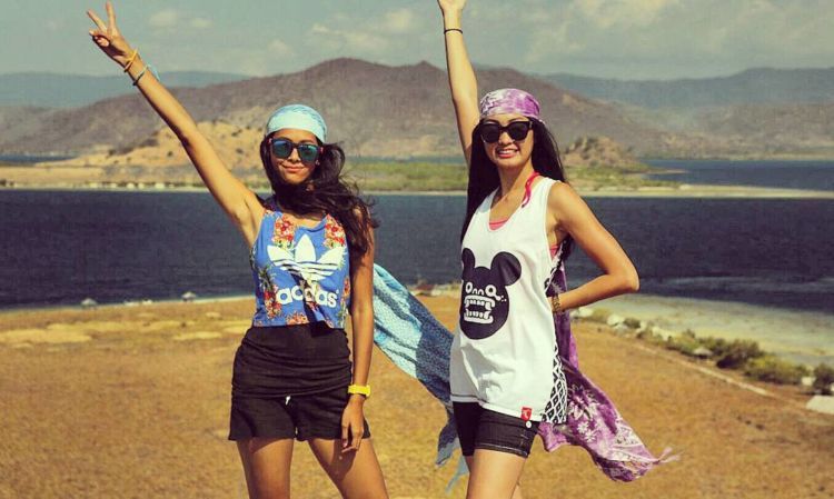 Intip 17 Inspirasi Street Style A la Bunga Jelitha Ibrani, Putri Indonesia 2017 Ini Memang Keren Sekali