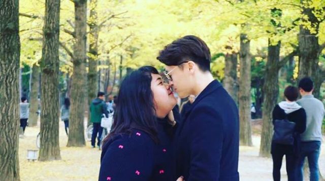 Berjodoh dengan Oppa dari Korea, Wanita Asal Minang Ini Selenggarakan Resepsi dua Tradisi