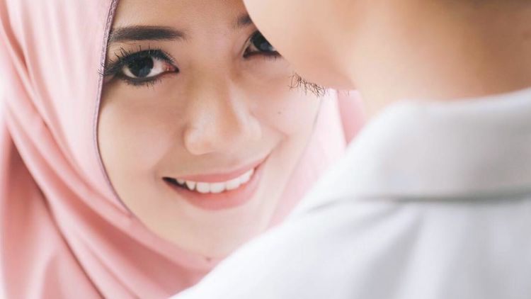 Wanita Dalam Penantian; Sebenar-benarnya Bukti Bahwa Mereka Ini Sosok yang Penyabar
