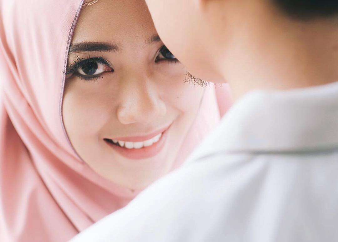 Wanita Dalam Penantian; Sebenar-benarnya Bukti Bahwa Mereka Ini Sosok yang Penyabar