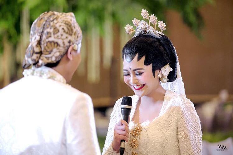 Hey Wanitaku, Inilah Alasan Logis Kami Kenapa Tidak Ingin Buru-Buru Melamarmu