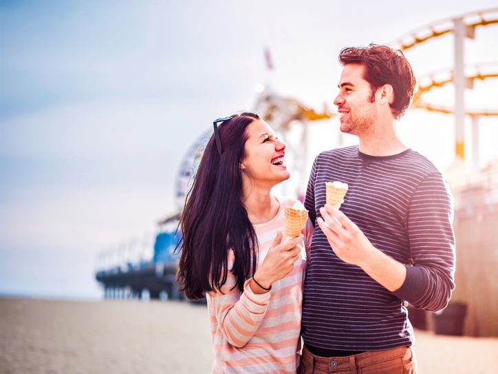 10 Inspirasi Foto Pre-Wedding Hematmu!