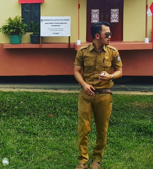 Bukan Cuma Zaman Yang Berubah, Tapi 6 Tipe Teman SMA Kamu Ini Bisa Buatmu Tak Percaya 14 Bukan Cuma Zaman Yang Berubah, Tapi 6 Tipe Teman SMA Kamu Ini Bisa Buatmu Tak Percaya
