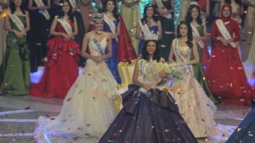 Jika Warga Nusa Tenggara Barat Tak Bisa Bangga Dengan Terpilihnya Miss Indonesia Achintya Holten Nilsen, Setidaknya Kita Bisa Tersenyum Dengan Prestasinya Tersebut.