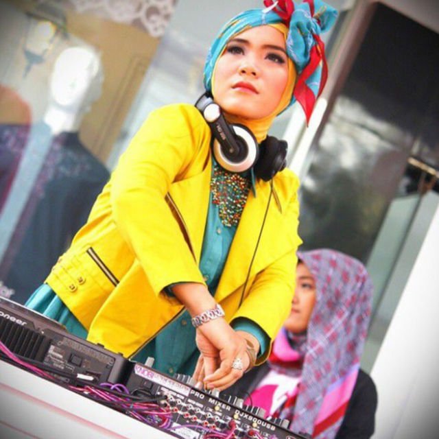 Hebat! Nenek 82 Tahun Jadi DJ Profesional di Jepang. Bukan Cuma Cari Sensasi, Skill-nya Ok Banget!