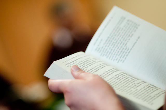 Cara Pintas Baca Buku Kuliah Buat Kamu yang Malas Baca