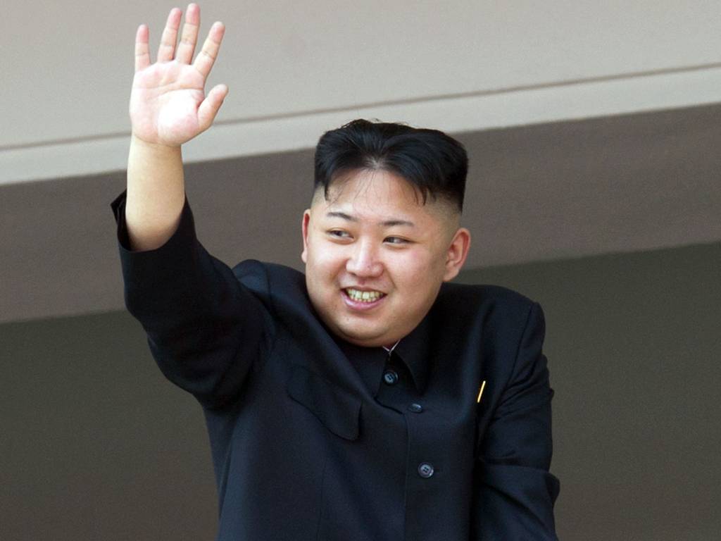 Ingin Tampil Beda, 10 Gaya Rambut Cowok Ini Malah Bikin Ngakak. Nomor Terakhir Paling Epic Sih!