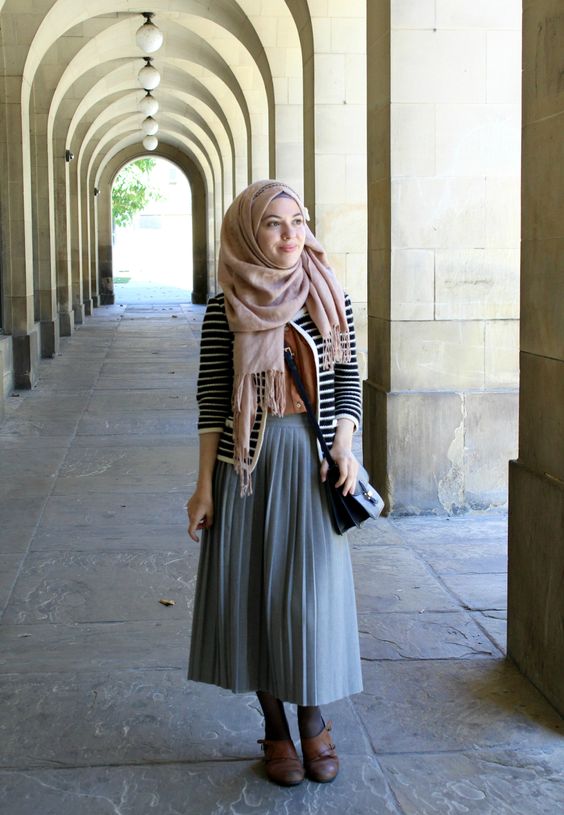Midi skirt untuk hijab hot sale