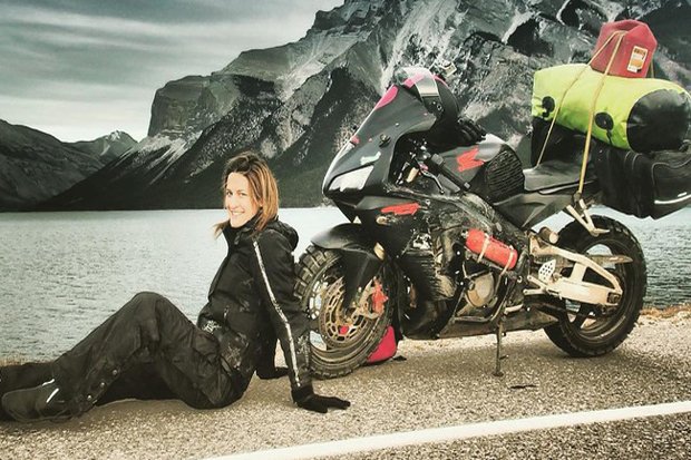 Boleh Ditiru, Cewek Ini Touring Keliling Dunia Pakai Motor Usai Putus Cinta! Bodo Amat dengan Mantan
