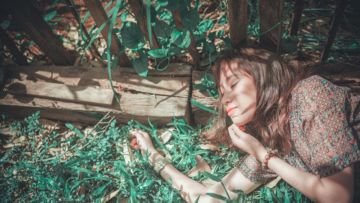Kamu Bakal Jadi 5 Pribadi Ini Kalau Insecure Terus. Udahan Yuk Mindernya