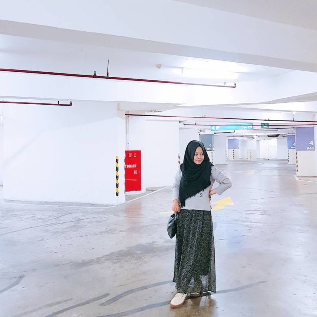 Walau Nggak Beli Baju Baru, 9 Mix & Match Baju Lamamu Ini Tetap Kece Dipake Buat Lebaran