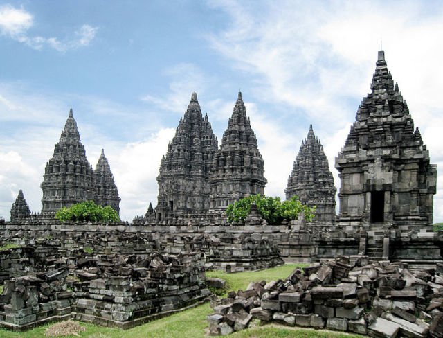 Candi