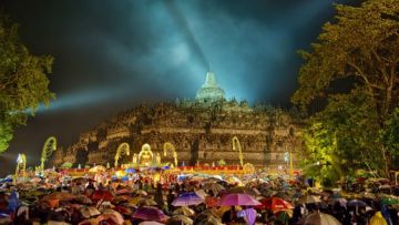 10 Hal Mengejutkan di Balik Kemegahan Candi Borobudur yang Harus Kamu Tahu
