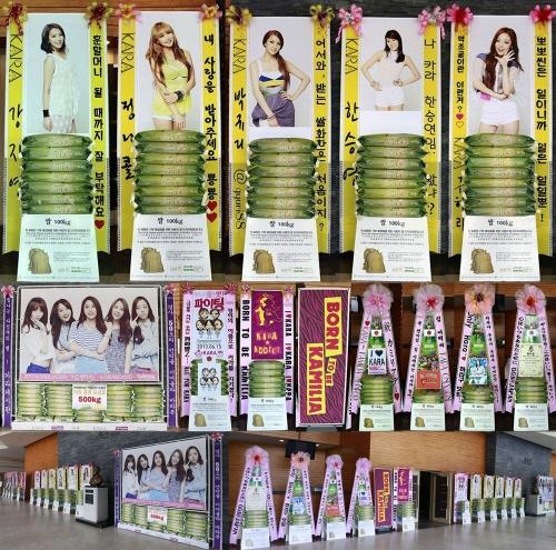 Nggak Cuma Datang Konser atau Beli Album, Fans K-Pop Rela Beli Hadiah yang Mahalnya Nggak Kira-kira