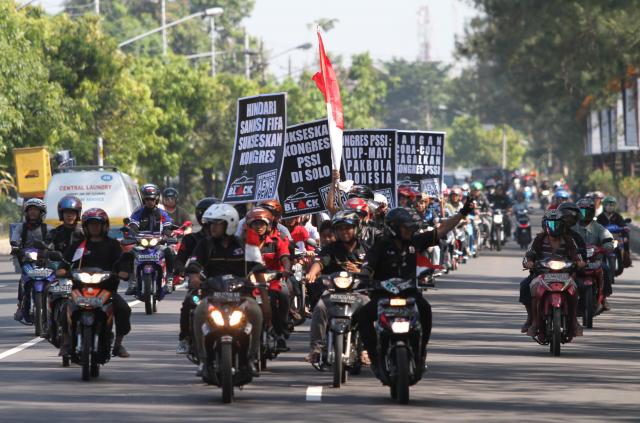 Mending Itu Klakson Dibuang Aja Kalau Kamu Masih Menggunakannya untuk 8 Momen Ini, Norak Lho!