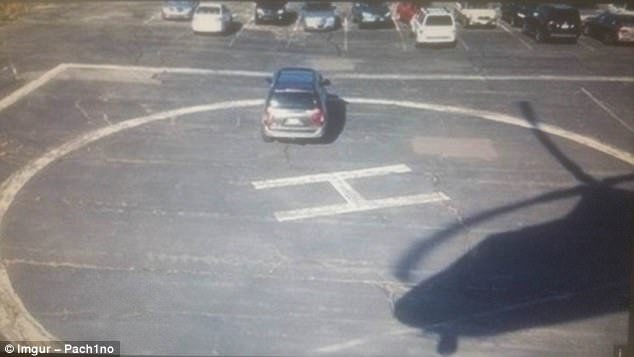 12 Foto Parkir Mobil Sembarangan yang Bikin Kesel. Begini Cara Ngerjain Mereka Biar Kapok!