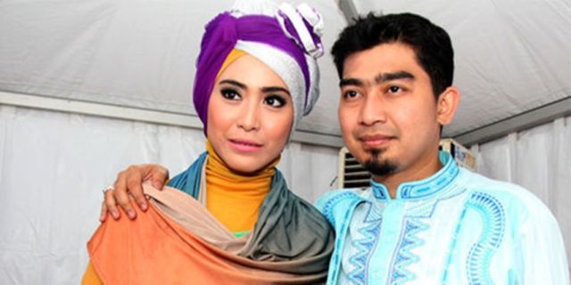 April Jasmine dan Ustaz Solmed